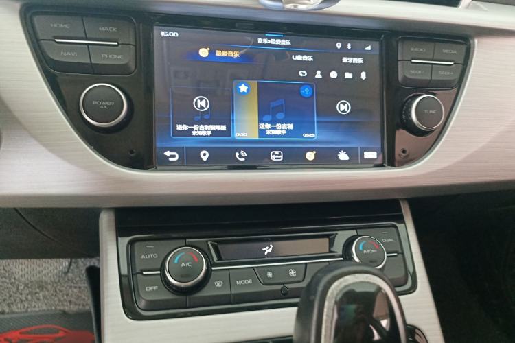 Used Geely Auto Emgrand X7 Sport 2016 1.8TD Automatic ZhiShang Model
