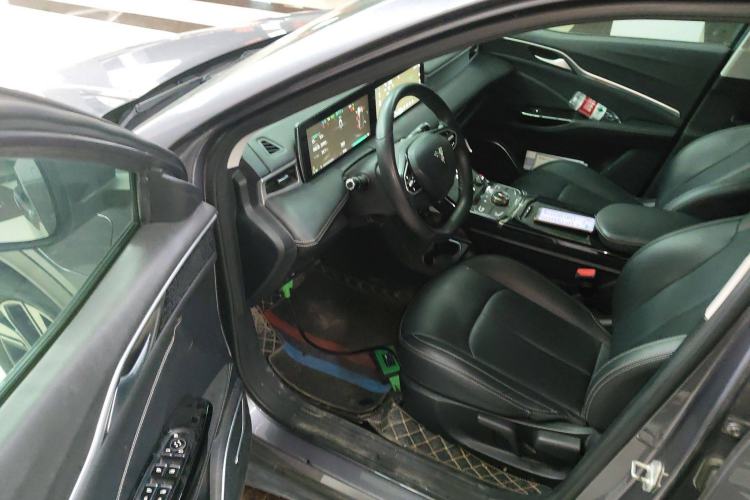 Used NETA U 2023 NETA U-Ⅱ Challenge Edition 400 U Show – Lithium Iron Phosphate