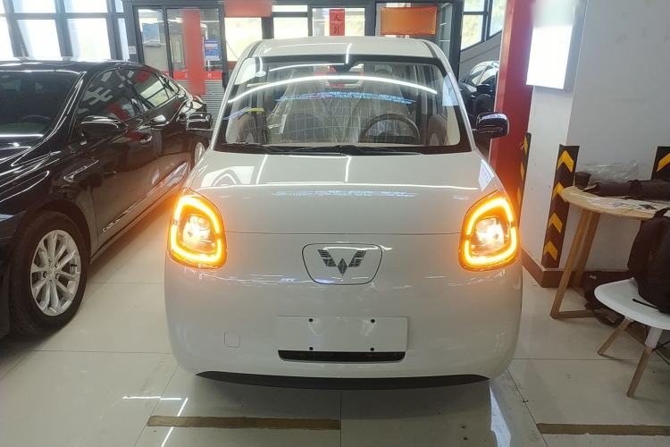 Used Wuling Hongguang MINIEV 2025 Four-Door Version Advanced Edition

