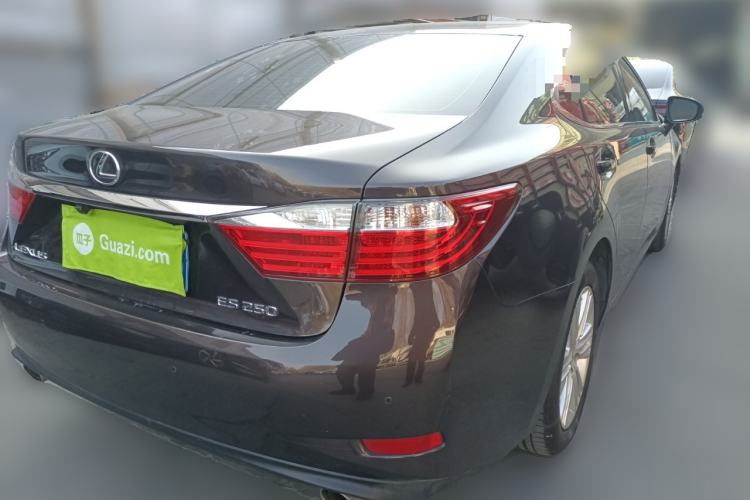 Used Lexus ES 2014 250 Elite Edition
