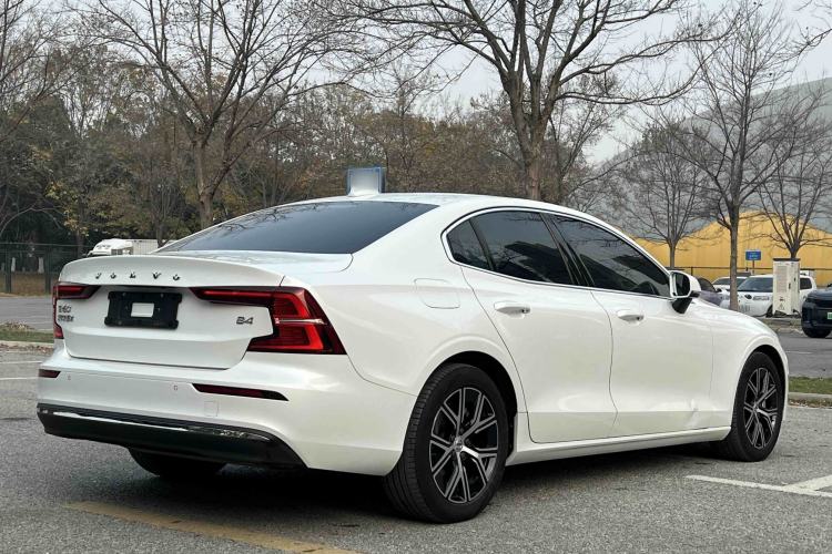 Used Volvo S60 2023 B4 Zhiyi Luxury Edition
