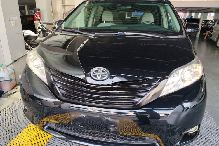 Used Toyota Sienna 2016 3.5L Two-Wheel Drive 7-Seater Parallel Import