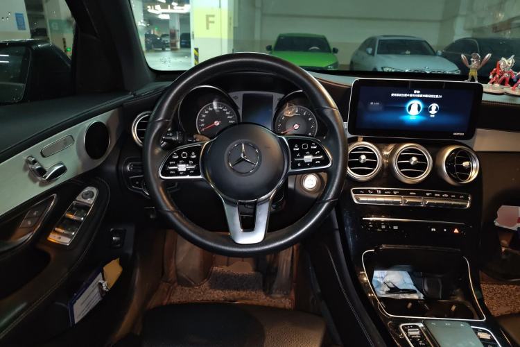 Used Mercedes-Benz GLC 2020 GLC 260 L 4MATIC Dynamic Model