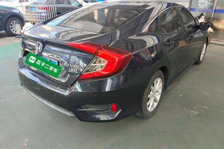 Used Honda Civic 2016 180TURBO CVT Comfort Version
