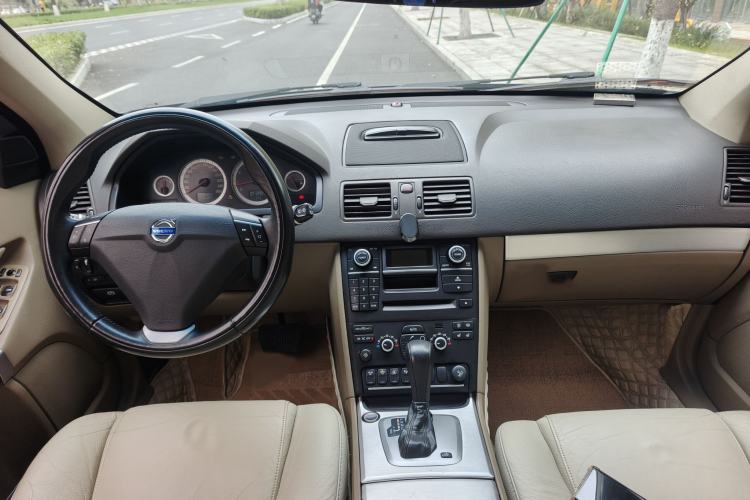 Used Volvo XC Classic 2014 T5 Luxury Edition