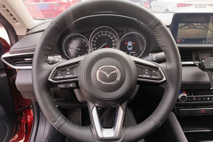 Used Mazda Atenza 2021 2.0L Blue Sky Luxury Edition
