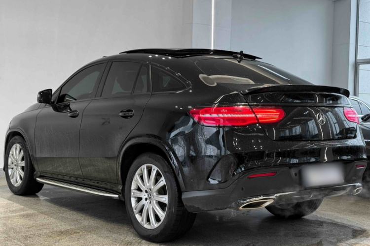 Used Mercedes-Benz GLE Coupe 2018 GLE 320 4MATIC Coupe SUV
