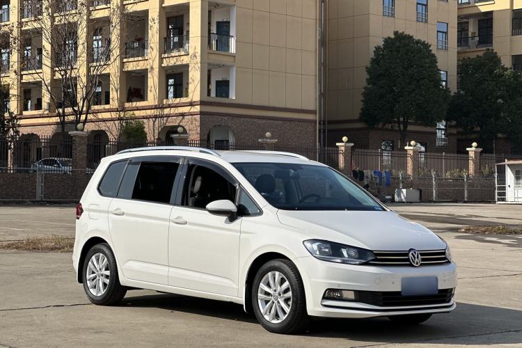 Used Volkswagen Touran 2016 Volkswagen Touran L 280TSI DSG Comfort Edition
