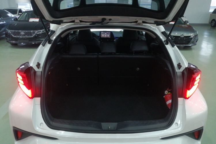 Used Toyota C-HR 2021 2.0L Luxury Edition
