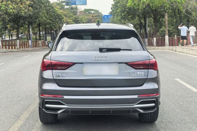 Used Audi Q3 2021 35 TFSI Progressive Dynamic Edition
