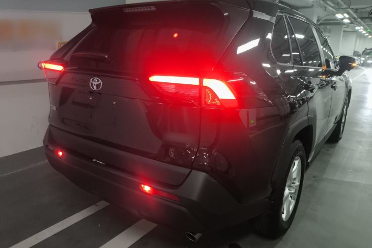 Used Toyota RAV4 2023 2.0L CVT Two-Wheel Drive Urban Edition
