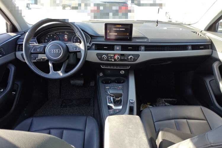 Used Audi A4L 2018 30th Anniversary Edition 30 TFSI Ambition Model
