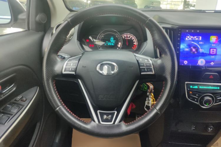 Used Great Wall M4 2014 1.5L manual Comfort trim level
