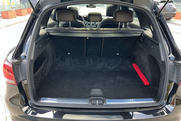 Used Mercedes-Benz GLC 2021 GLC 260 L 4MATIC Dynamic Edition
