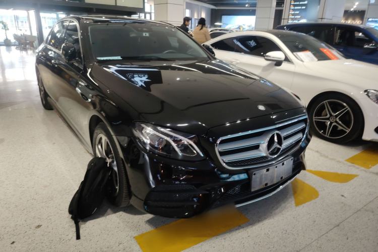 Used Mercedes-Benz E-Class 2017 E 200 L Sport 4MATIC
