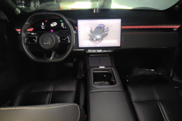 Used Zeekr 7X 2025 100 kWh Long-Range Rear-Wheel Drive with Intelligent Driving Features
