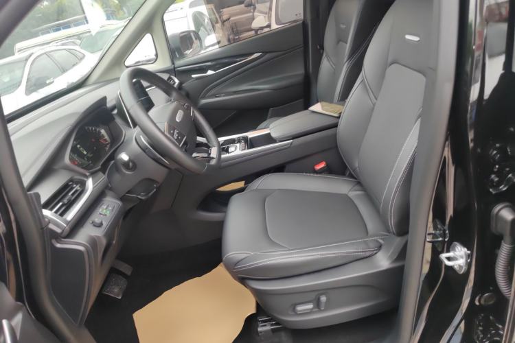 Used SAIC MAXUS G50 2023 PLUS 1.5T Happiness-Recommended Automatic Start Edition
