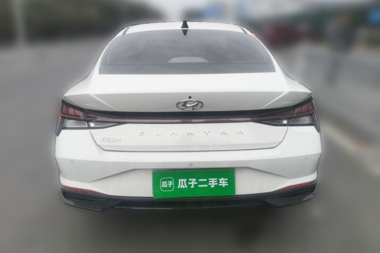 Used Hyundai Elantra 2022 1.5L CVT LUX Prestige Edition
