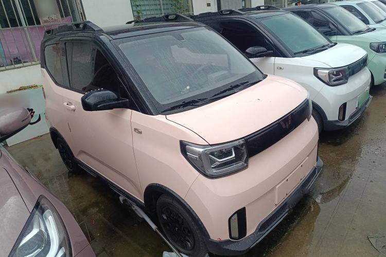 Used Wuling Hongguang MINIEV 2022 GAMEBOY 200km Gaming Edition with Lithium Iron Phosphate

