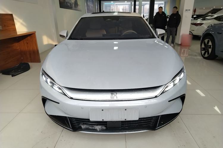 Used BYD Han 2024 EV Glory Edition 605KM Front-Wheel-Drive Premium Model
