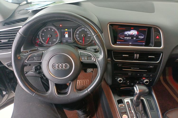 Used Audi Q5 2016 40 TFSI Comfort Model