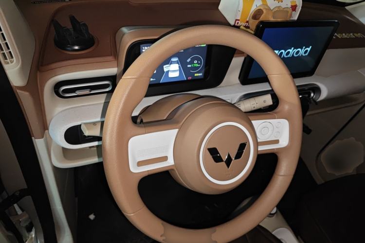 Used Wuling Hongguang MINIEV 2024 3rd Generation 215km Youth Edition
