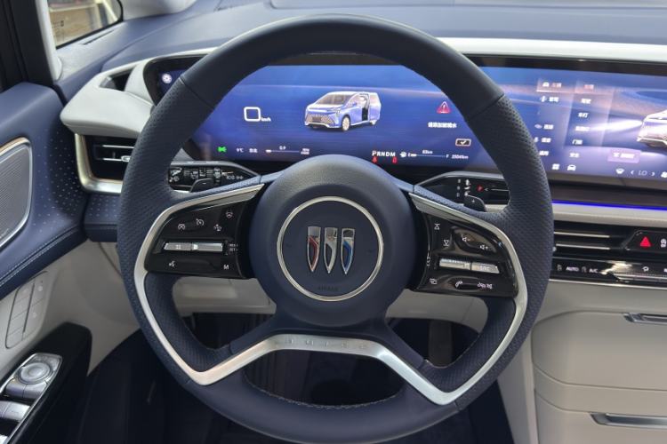 Used Buick Century 2023 2.0T Six-Seater Yinshi Edition