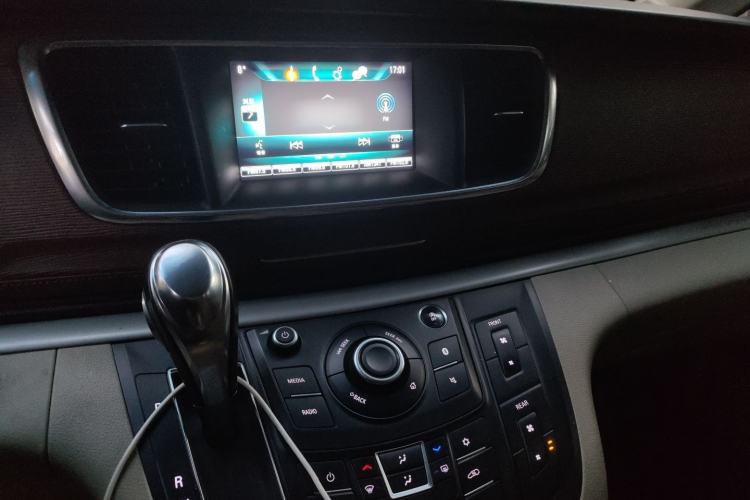 Used Buick GL8 2017 25S Luxury Version China V Standard