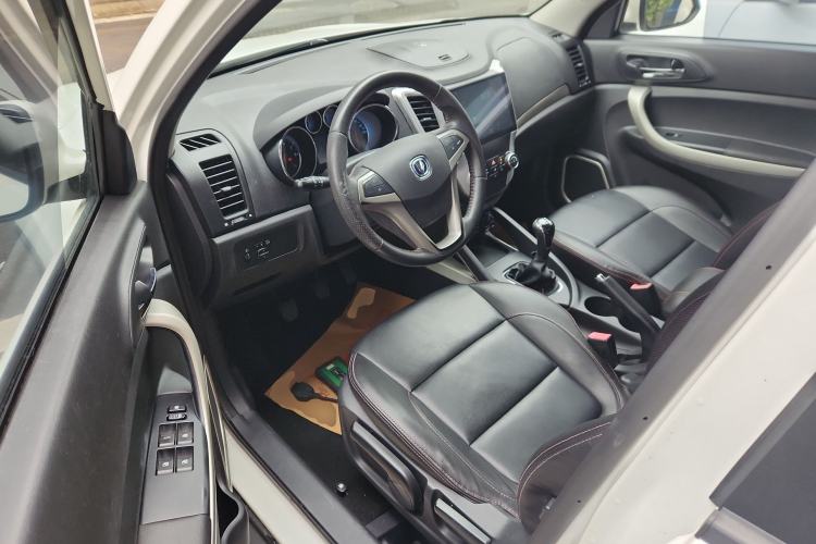 Used Changan CS35 2014 1.6L Manual Luxury Model China IV Standard