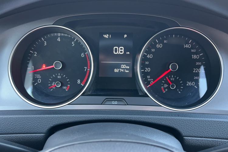 Used Volkswagen Golf 2015 1.6L Automatic Fashion Model