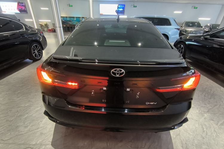 Used Toyota Camry 
