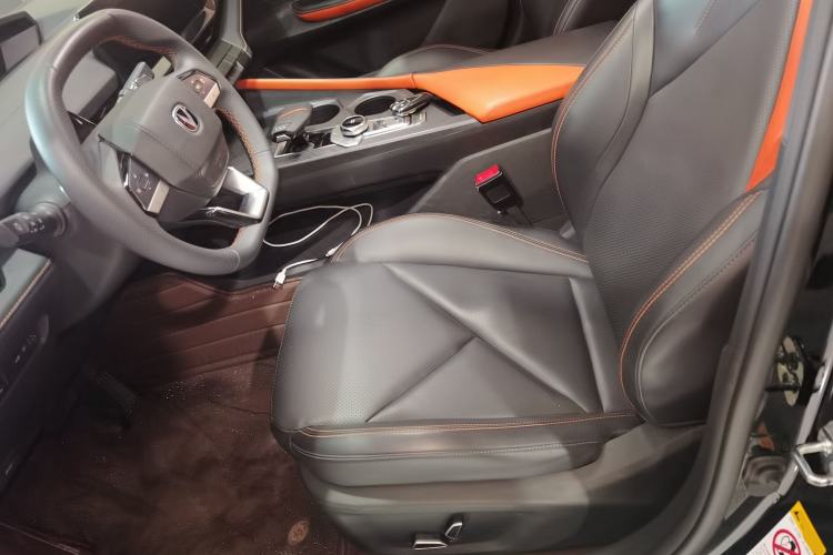 Used Changan UNI-V 2022 1.5T Prestige Version