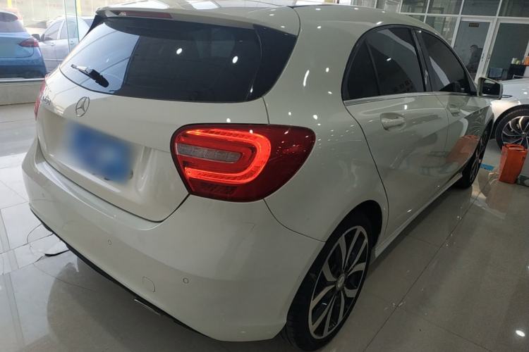 Used Mercedes-Benz A-Class 2015 A 200 Fashion Model