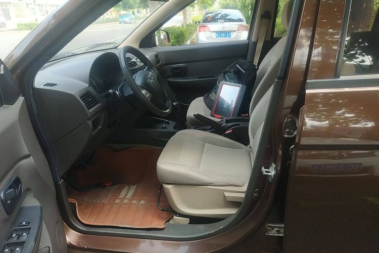 Used Wuling Hongguang 2014 1.5L S Standard Version
