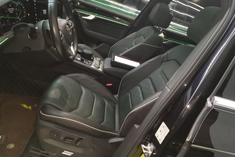 Used Volkswagen Touareg 2019 3.0 TSI Prestige Version China VI Standard
