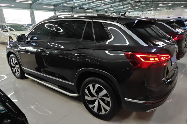 Used Volkswagen Tayron 2020 330TSI Two-Wheel Drive Luxury Smart Connectivity Version
