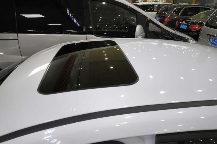 Used Hyundai Elantra 2021 1.5L CVT LUX Prestige Edition
