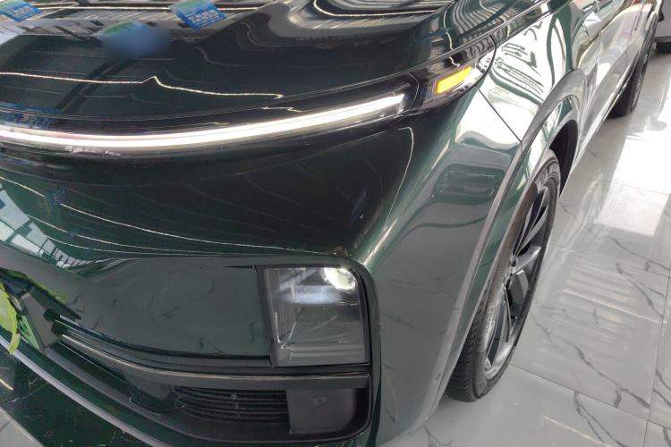 Used Li Auto L8 2023 Pro Model
