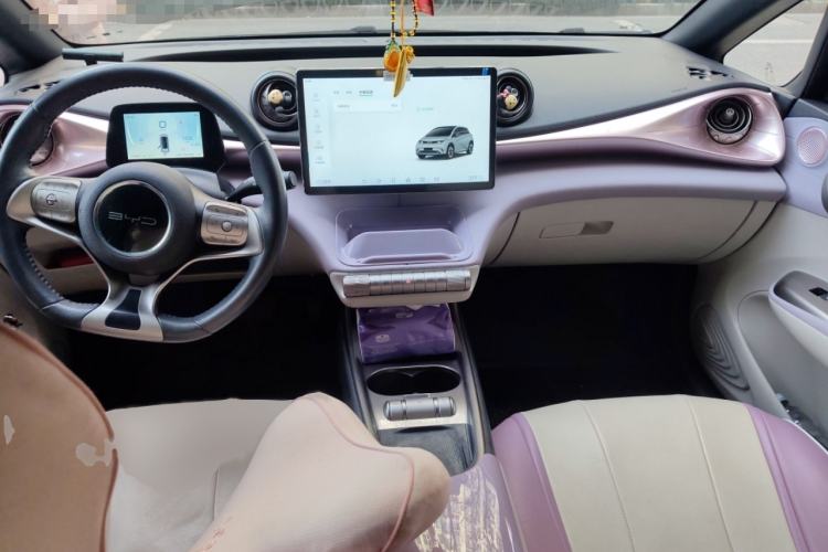 Used BYD Dolphin 2021 405 km Fashion Edition
