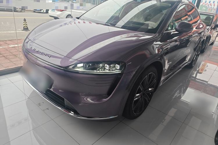 Used Hima Luxeed R7 2024 All-Electric 667 km Max
