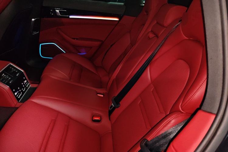 Used Porsche Panamera 2019 Panamera 4 Sport Turismo 2.9T
