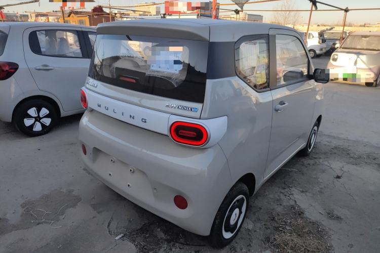 Used Wuling Hongguang MINIEV 2024 3rd Generation 215km Youth Edition
