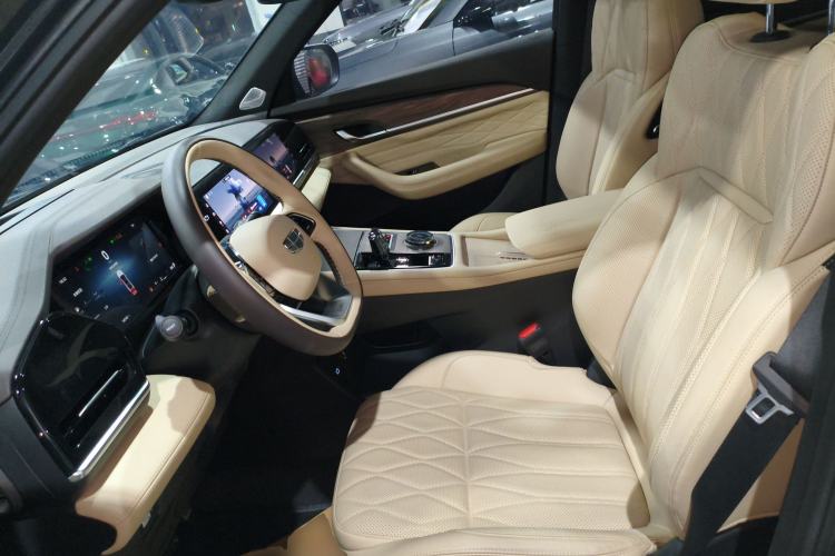 Used Geely Auto Monjaro L 2025 Dongfang Yao 2.0TD Automatic Lanxing Edition