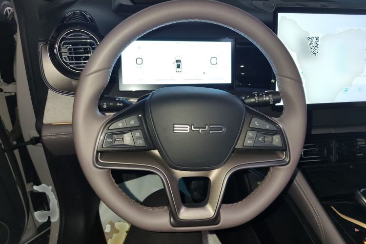 Used BYD Frigate 07 2023 DM-i 205KM Flagship Model
