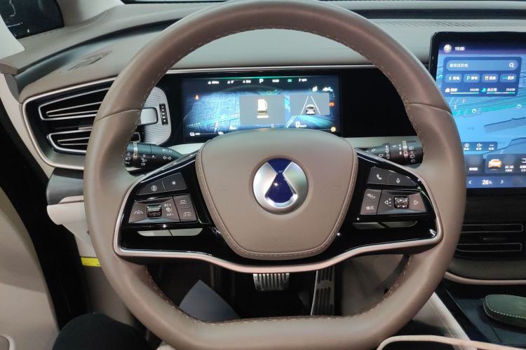 Used Denza D9 2022 DM-i 970 Four-Wheel Drive Flagship Model