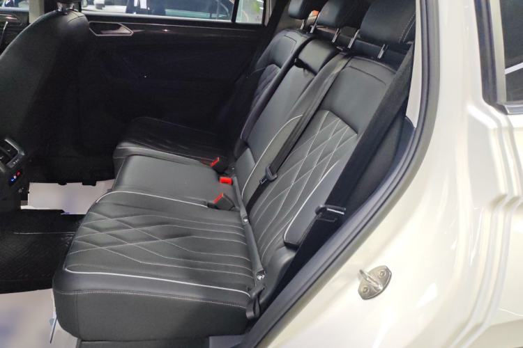 Used Volkswagen Tiguan L 2022 330TSI Automatic Two-Wheel Drive R-Line Enhanced Edition