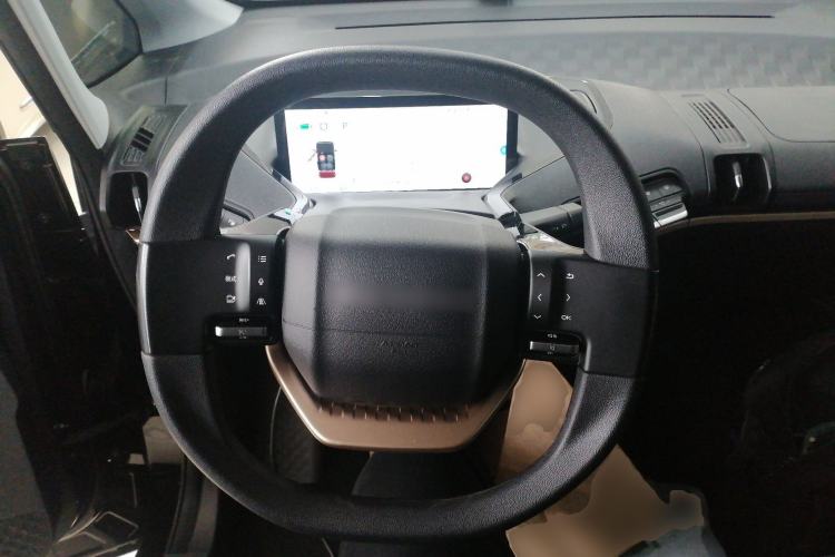 Used Baojun KiWi EV 2021 Artist Model Lithium Iron Phosphate
