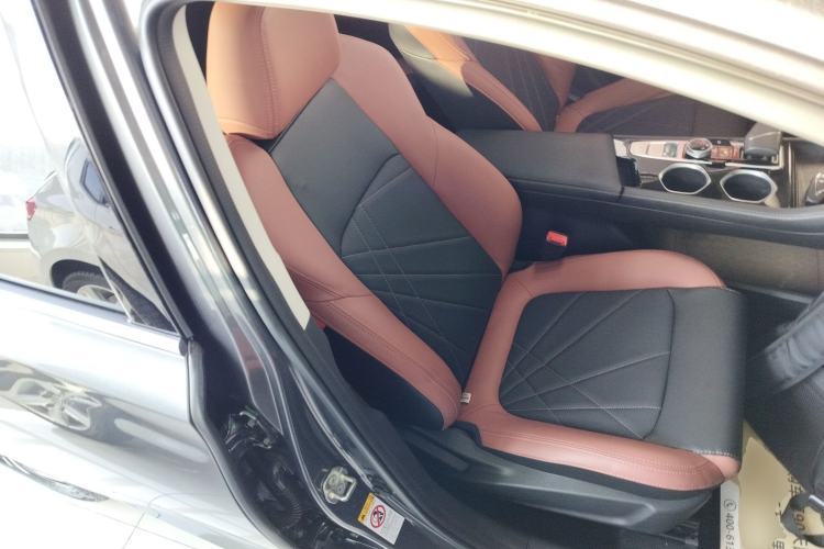 Used Changan Eado 2024 PLUS Blue Whale NE 1.4T GDI DCT High-Energy Edition
