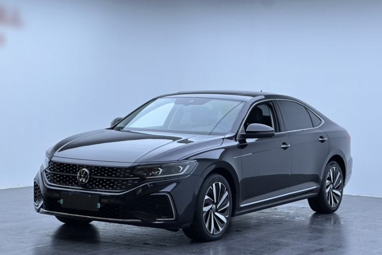 Used Volkswagen Passat 2022 330TSI Starry Luxury Edition