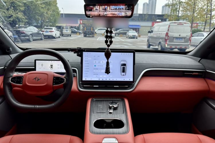 Used  eπ008 2024 210Max Range-Extended Version 6 Seats
